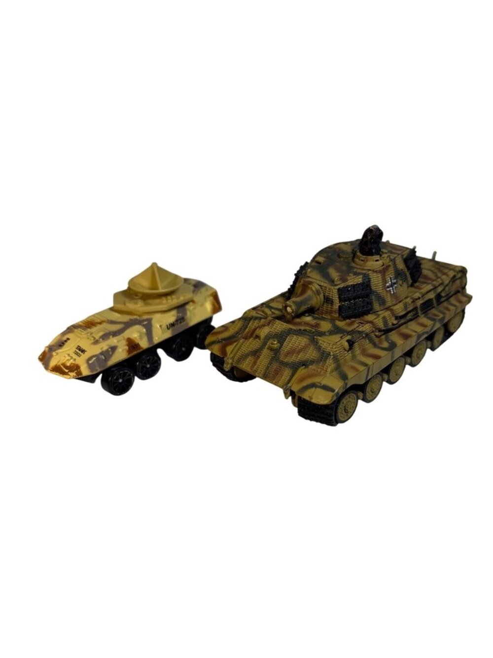Camouflage Military Tank Set Unimax TTH222 & TK-115 Diecast and Plastic 3-4"